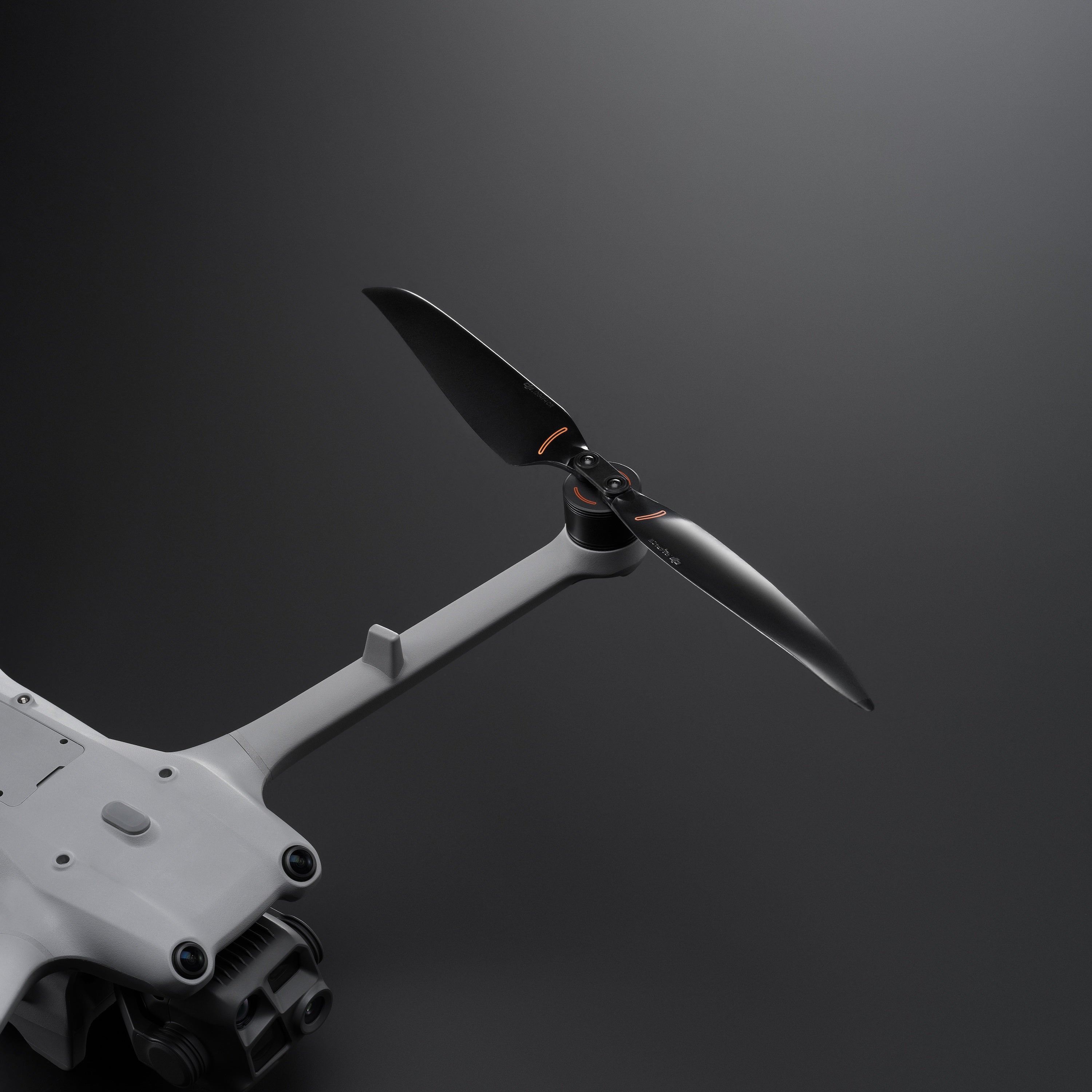 DJI Matrice 4D Series Low-Noise Anti-lce Propellers